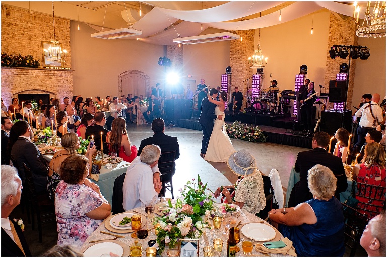 wedding photographers that travel